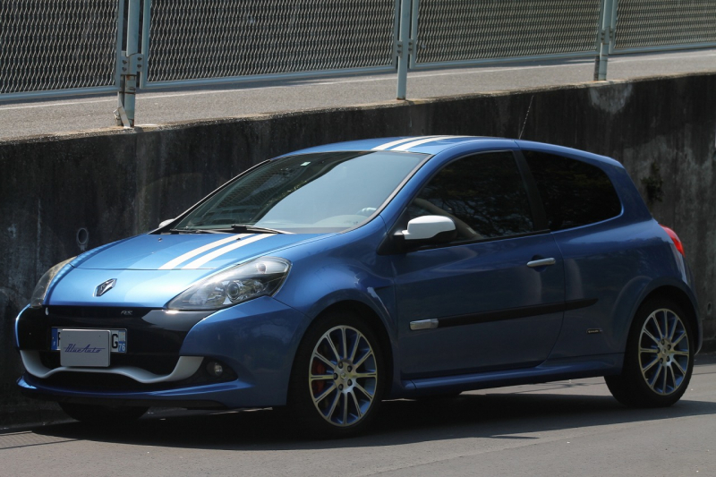 Renault Clio RS Gordini 限定2000台（希少）