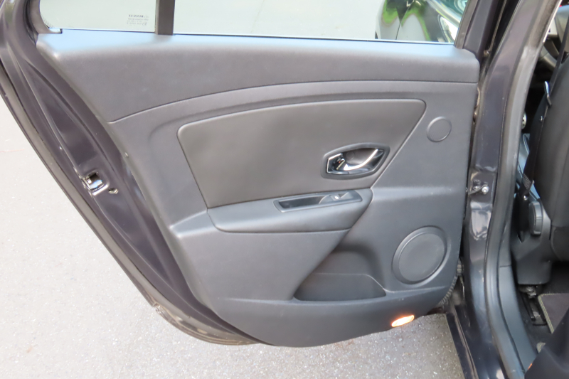 car thumbnails